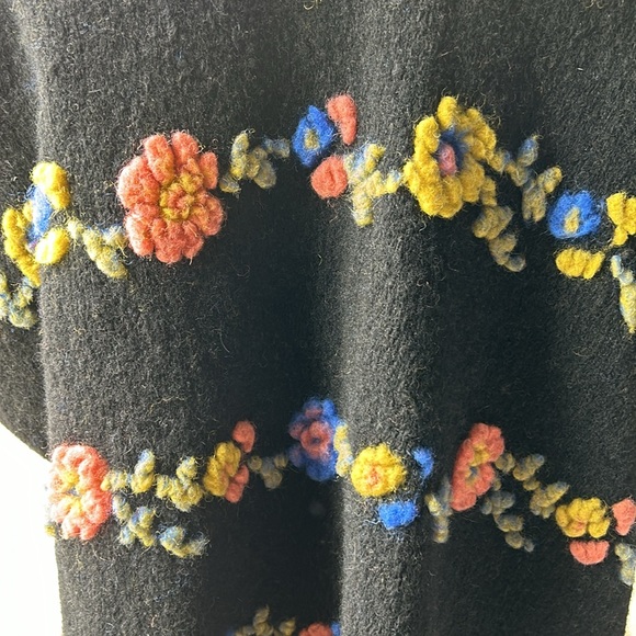 IPERICO MADE IN ITALY WOOL BLEND SHAWL SIZE OS - Picture 5 of 7